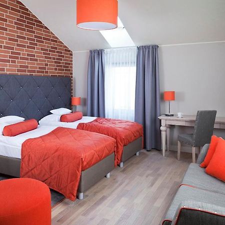Hotel Browar Koscierzyna Bagian luar foto