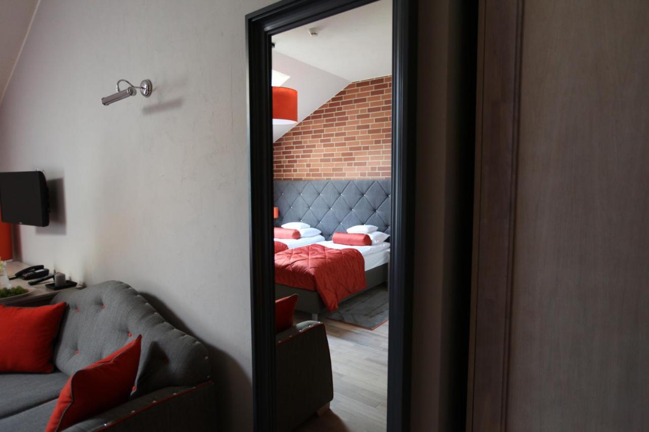 Hotel Browar Koscierzyna Bagian luar foto
