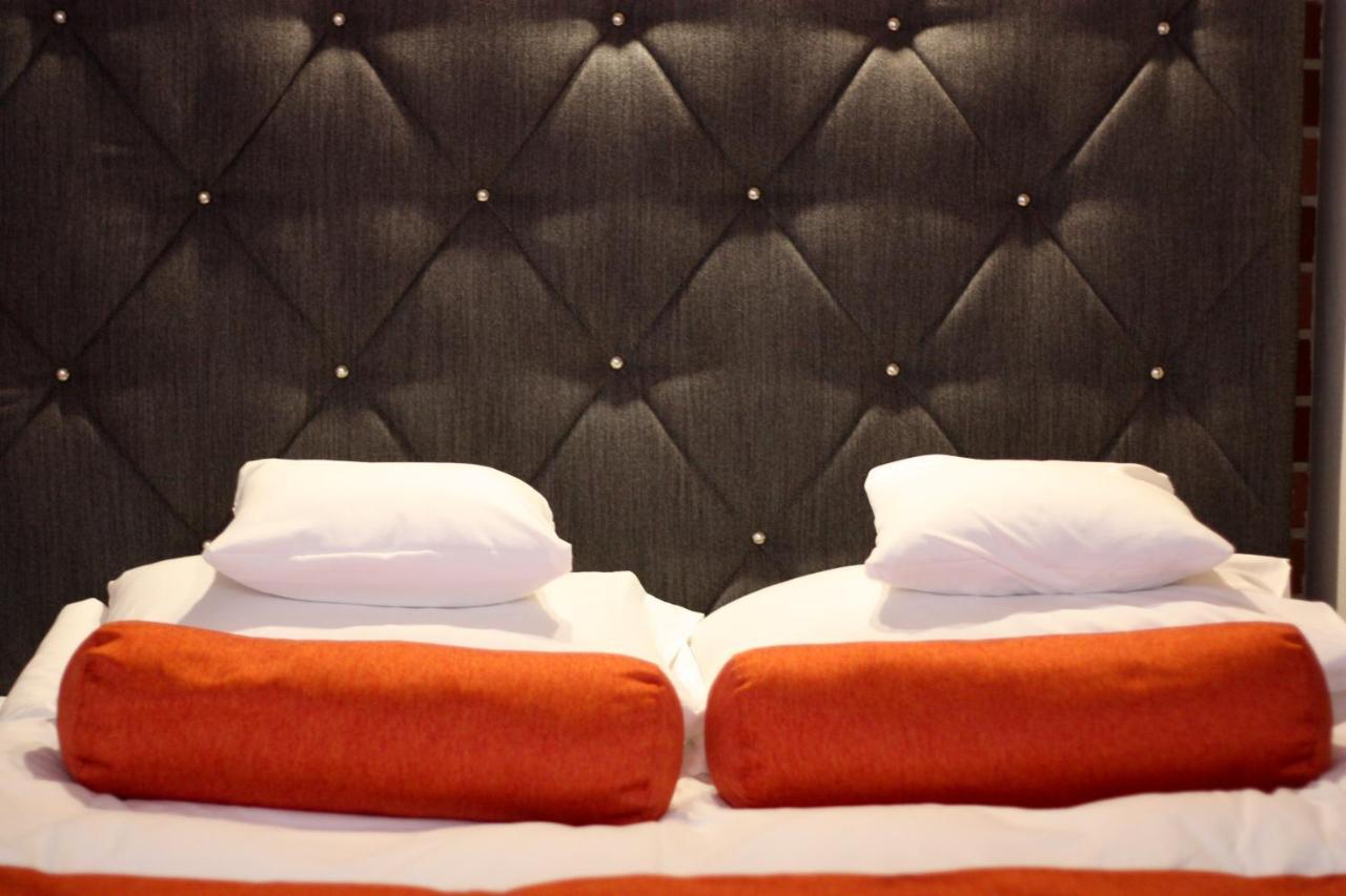 Hotel Browar Koscierzyna Bagian luar foto